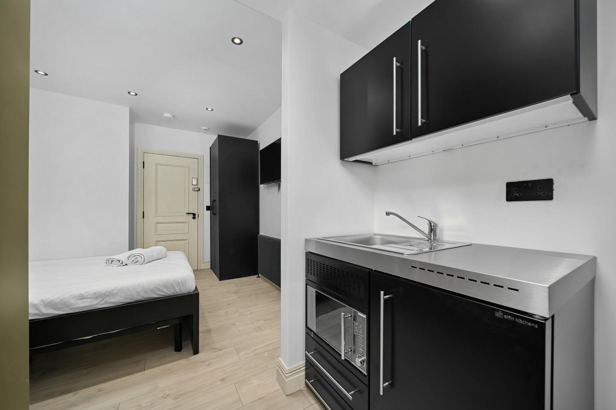 Nine Elms Modern Studio Apartments 伦敦 外观 照片