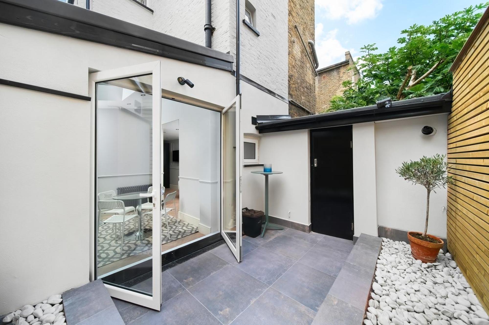 Nine Elms Modern Studio Apartments 伦敦 外观 照片