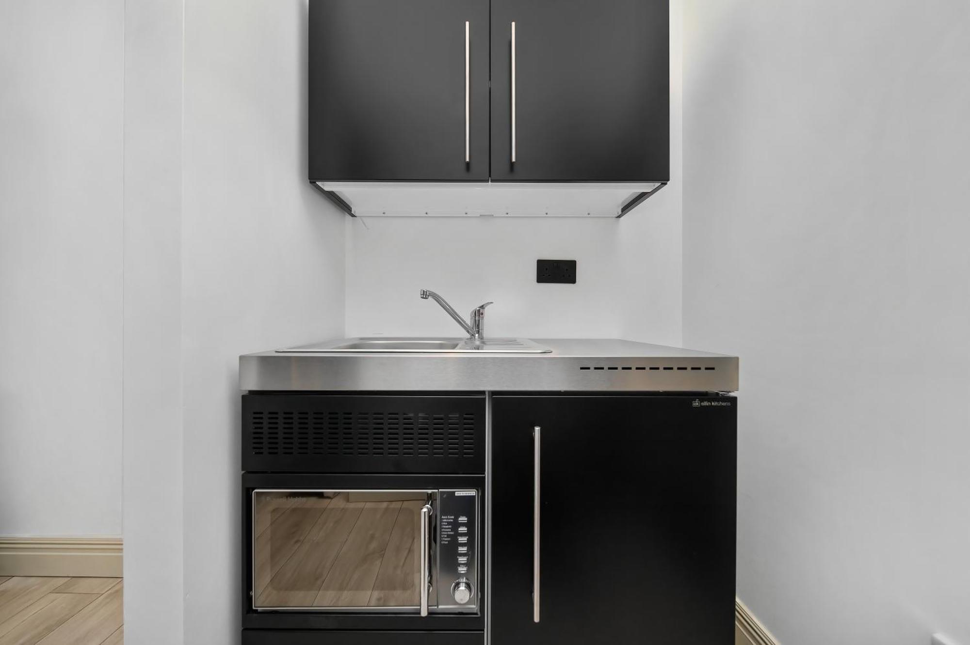 Nine Elms Modern Studio Apartments 伦敦 外观 照片