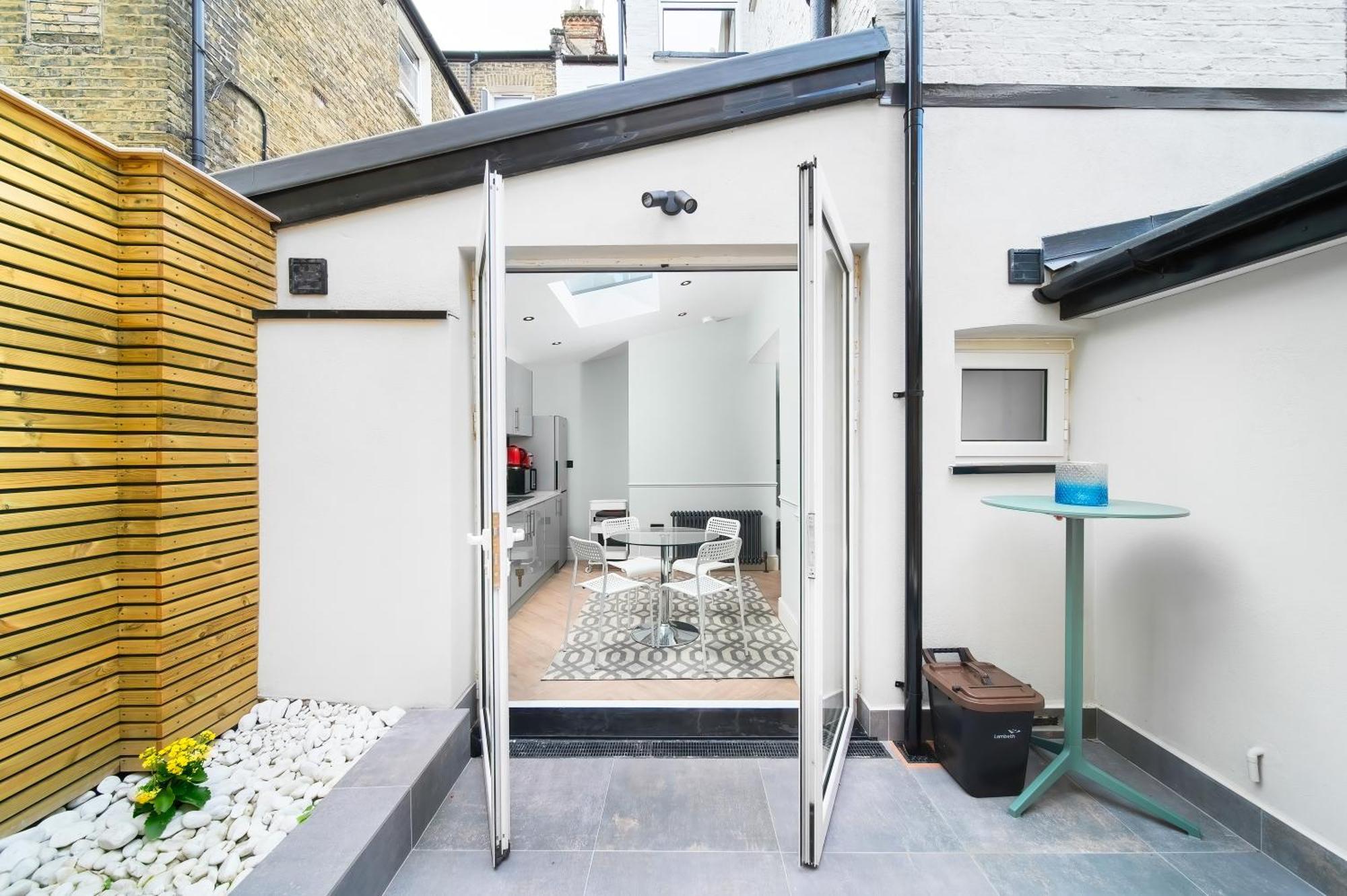Nine Elms Modern Studio Apartments 伦敦 外观 照片